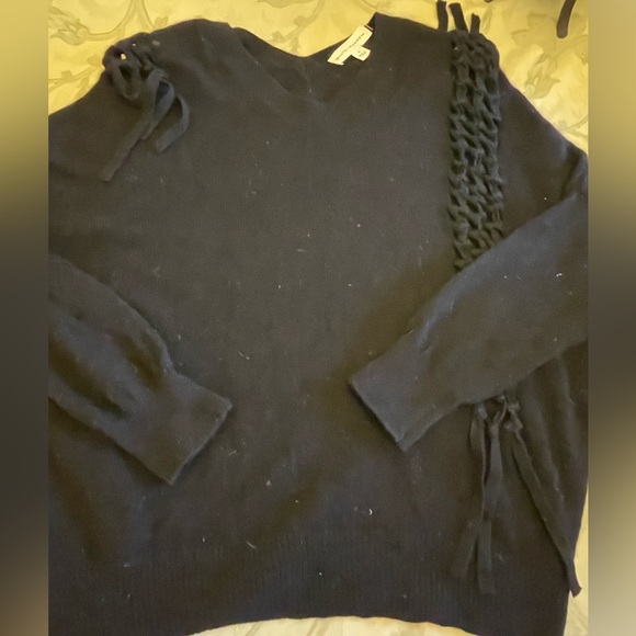 White + Warren 100% Cashmere Distressed Cutouts Fringe Details Sweater MD - LG - Picture 15 of 16